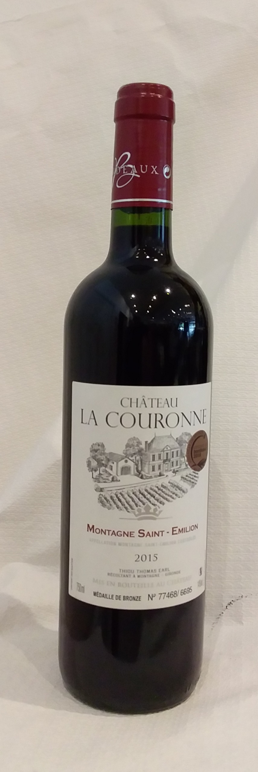 Vin rouge - AOP - Montagne Saint-Emilion - Château La Couronne - 2015